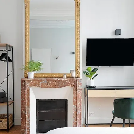 Apartment Quartier Champs Elysees 2 Free Netflix