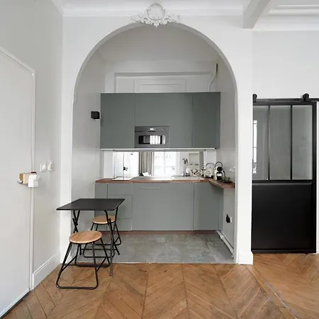 Quartier Champs Elysees 2 Free Netflix *